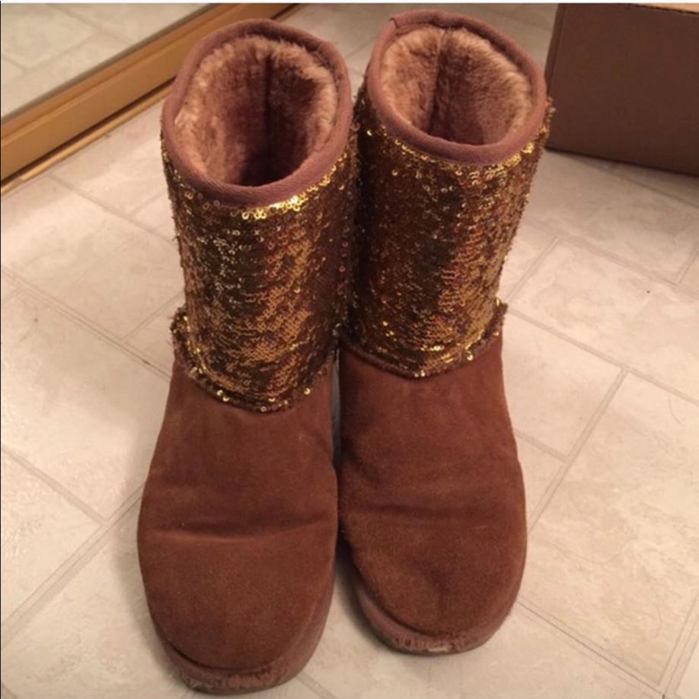 Apres gold boots